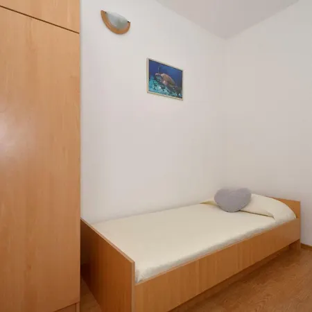 Beach Sandy Ii Apartment
