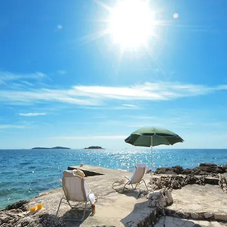 Beach Sandy Ii * Rogoznica (Sibenik-Knin)